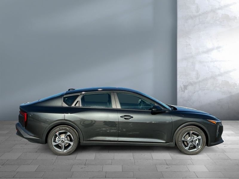 2026 Kia K4