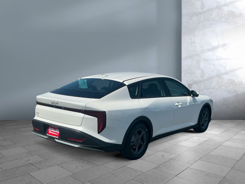 2026 Kia K4