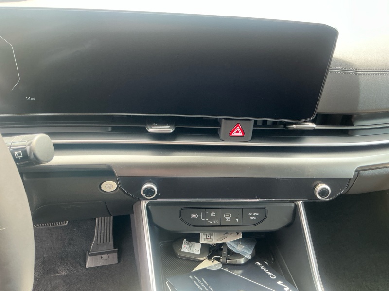 2027 Kia Carnival