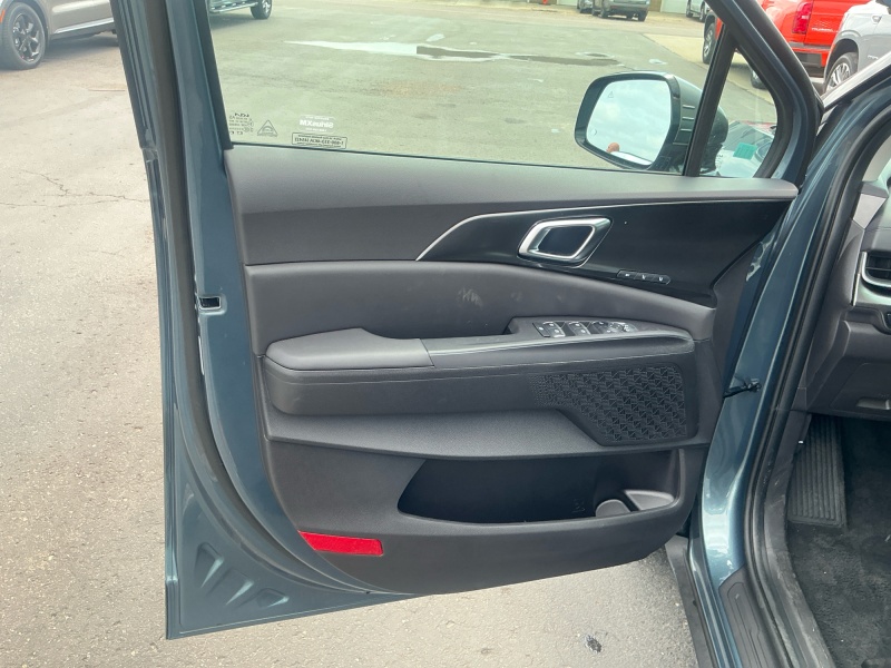 2027 Kia Carnival