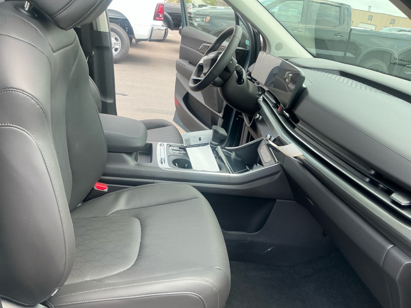 2027 Kia Carnival