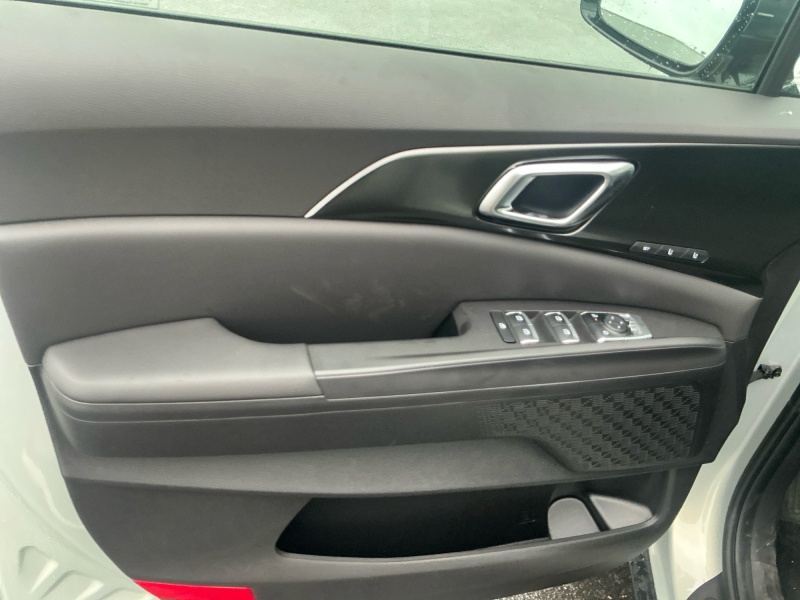2027 Kia Carnival