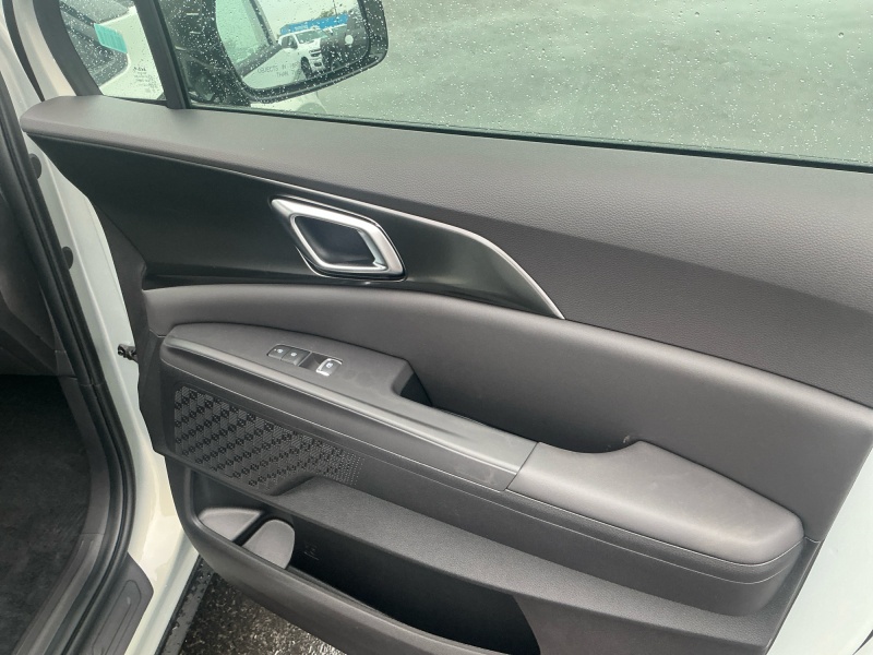 2027 Kia Carnival