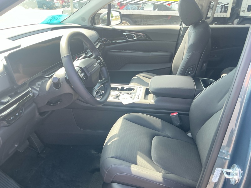 2027 Kia Carnival Hybrid