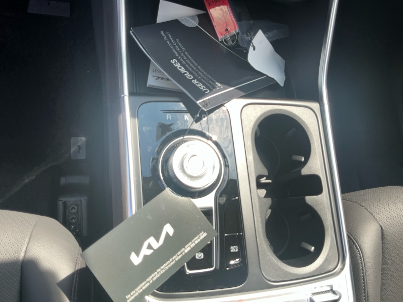 2027 Kia Carnival Hybrid