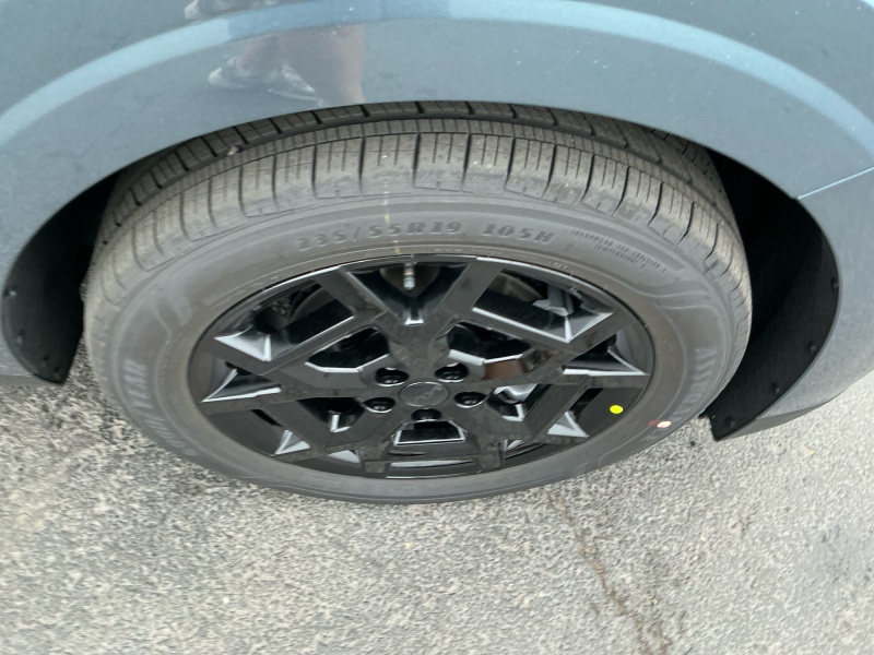 2027 Kia Carnival Hybrid