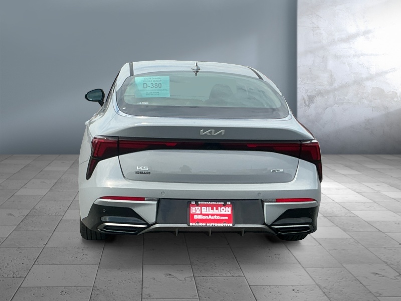 2026 Kia K5