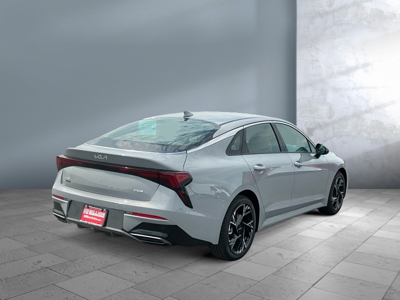 2026 Kia K5
