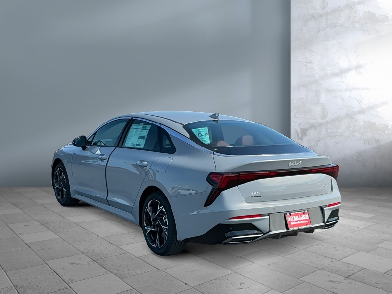 2026 Kia K5