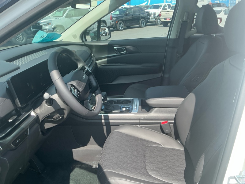2027 Kia Carnival