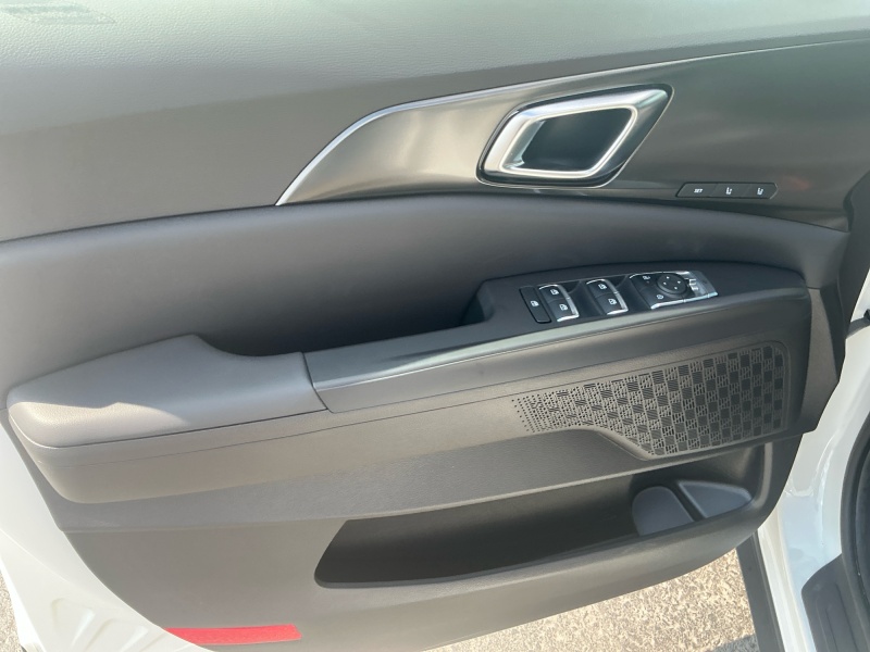 2027 Kia Carnival