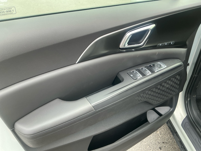 2027 Kia Carnival Hybrid
