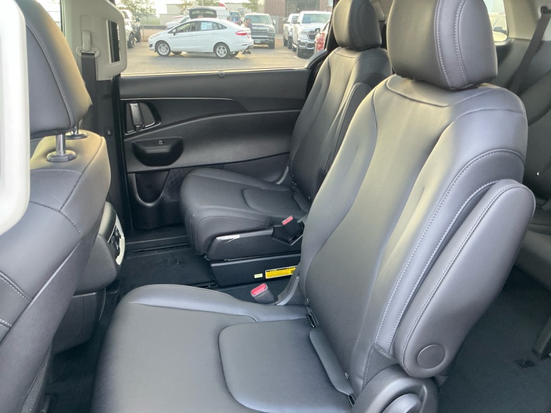 2027 Kia Carnival Hybrid