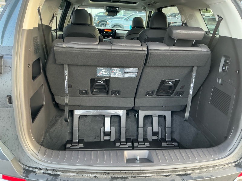 2027 Kia Carnival Hybrid