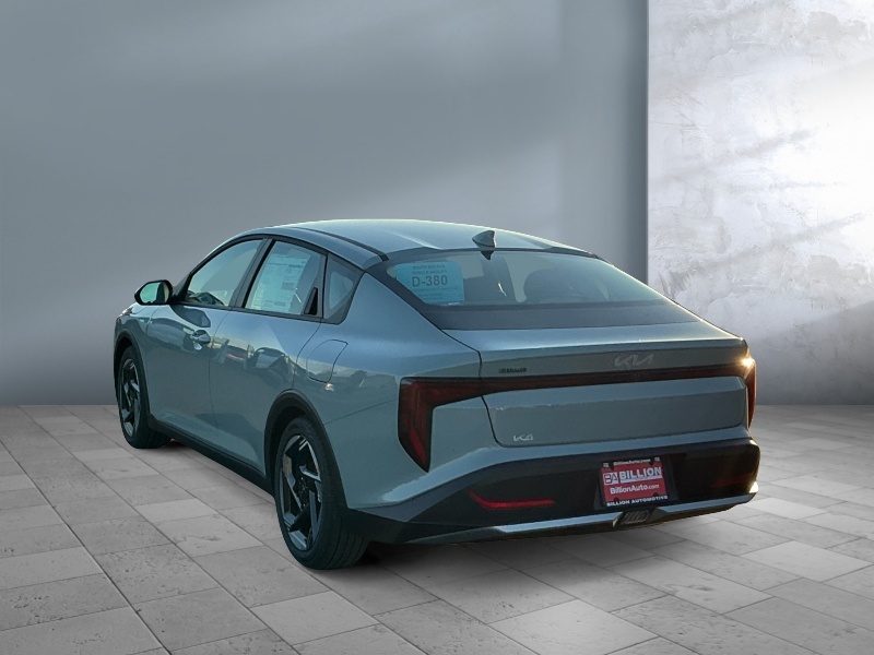 2026 Kia K4
