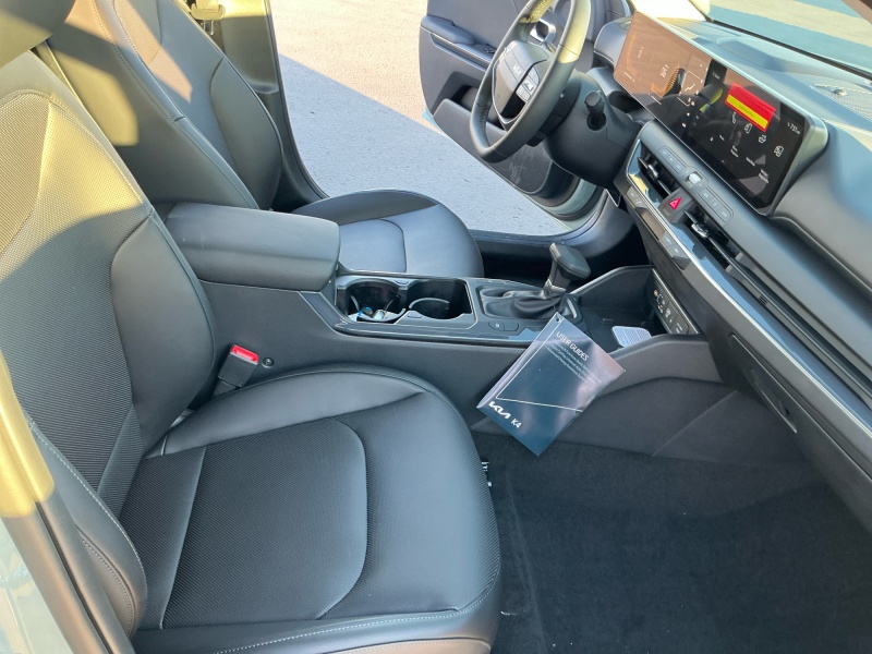 2026 Kia K4
