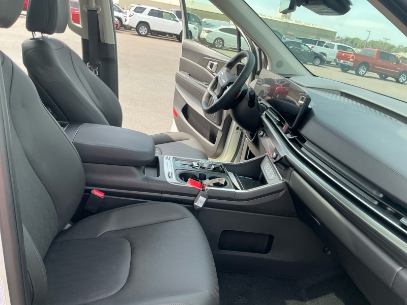 2027 Kia Carnival Hybrid