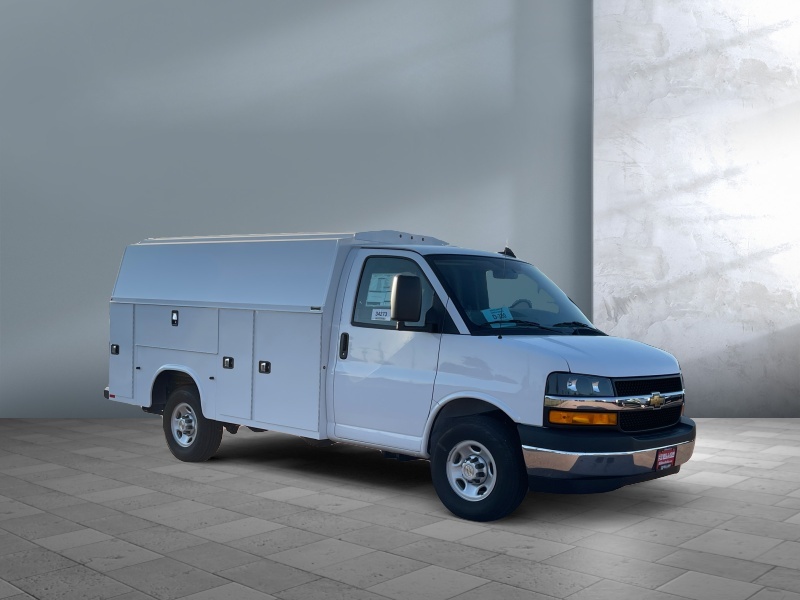 2024 Chevrolet Express Commercial Cutaway