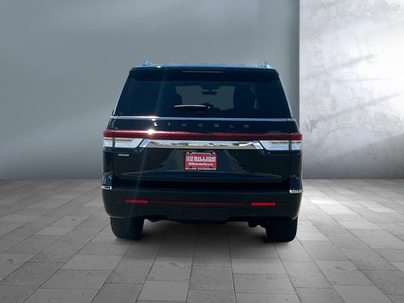 2023 Lincoln Navigator L