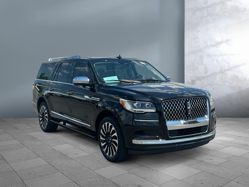 2023 Lincoln Navigator L