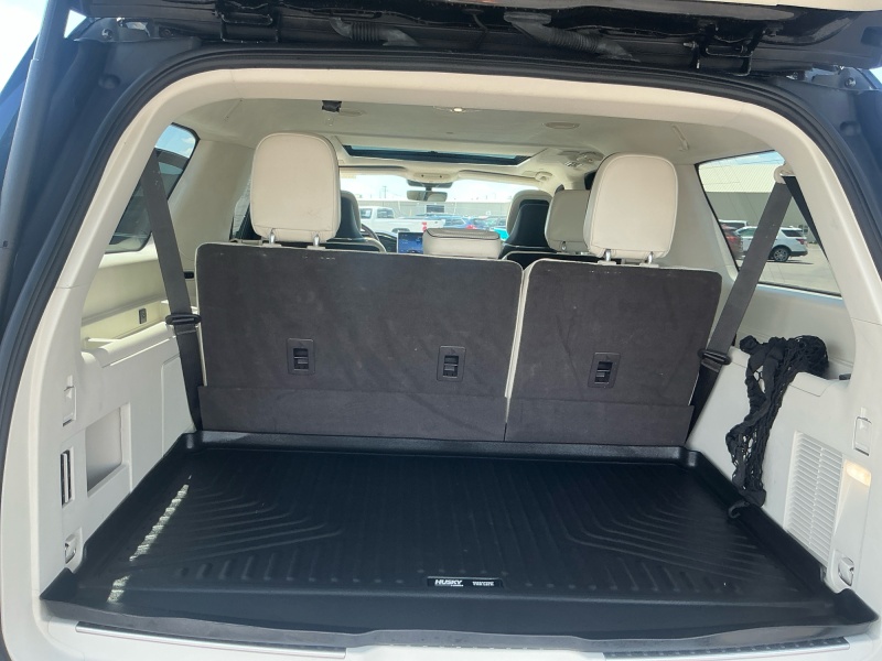 2023 Lincoln Navigator L