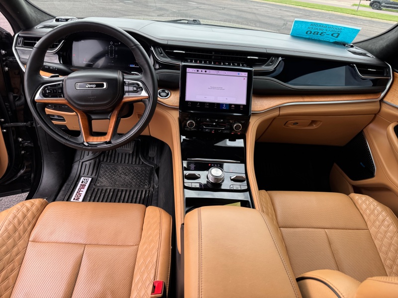 2022 Jeep Grand Cherokee