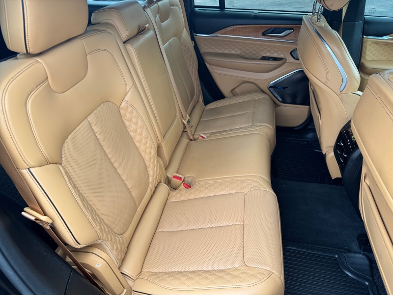 2022 Jeep Grand Cherokee