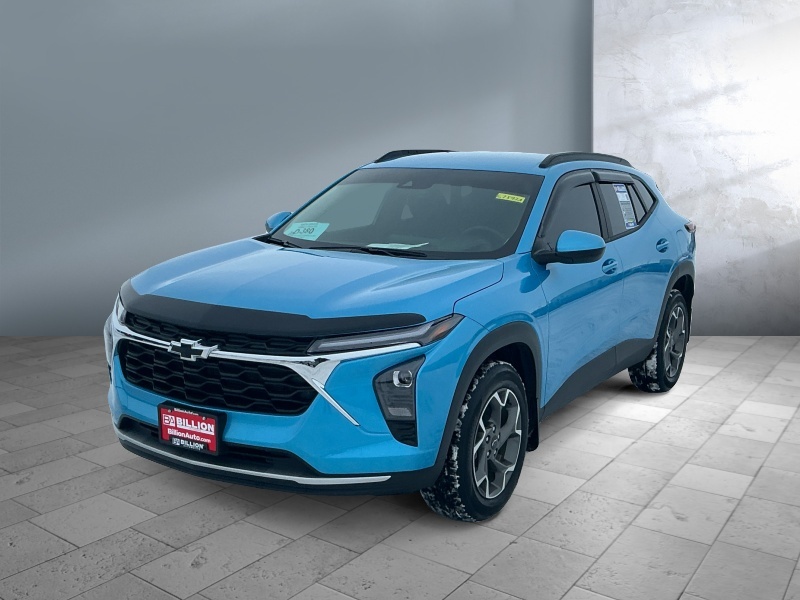 Used 2025 Chevrolet Trax LT Crossovers