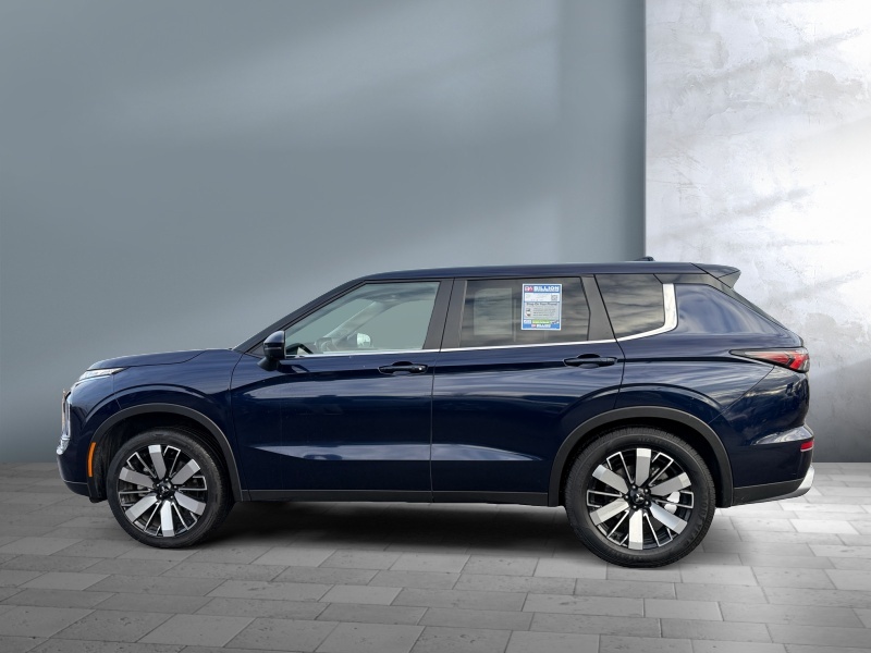 2025 Mitsubishi Outlander