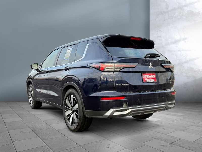 2025 Mitsubishi Outlander