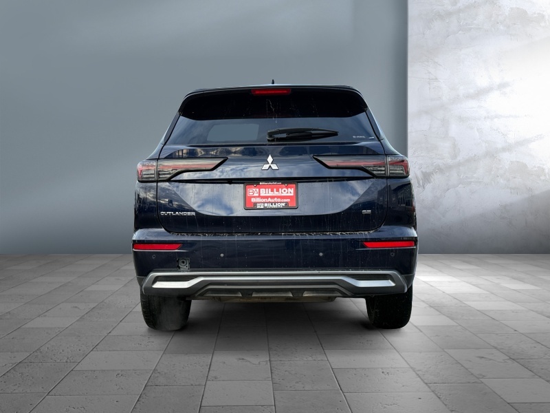 2025 Mitsubishi Outlander