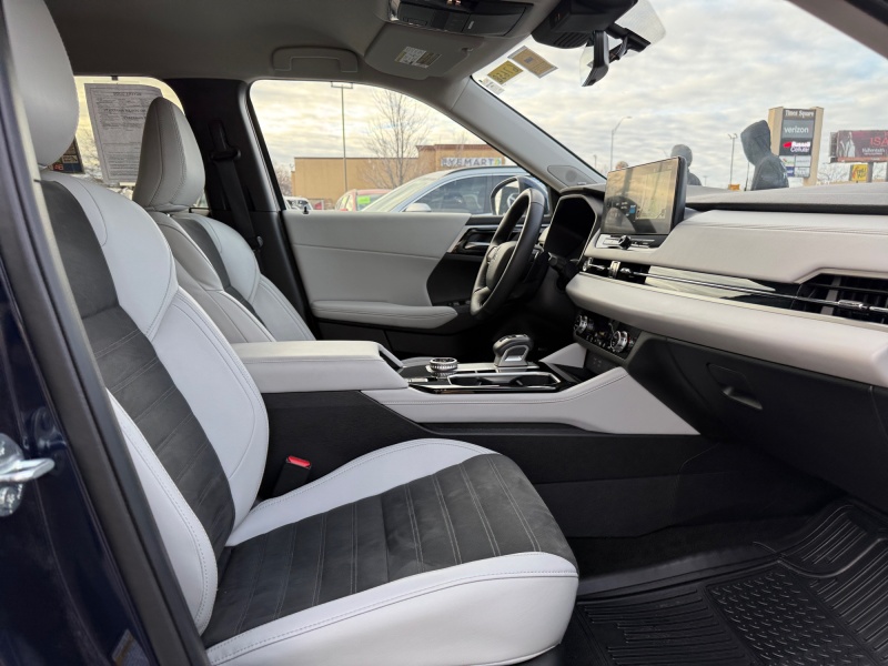 2025 Mitsubishi Outlander