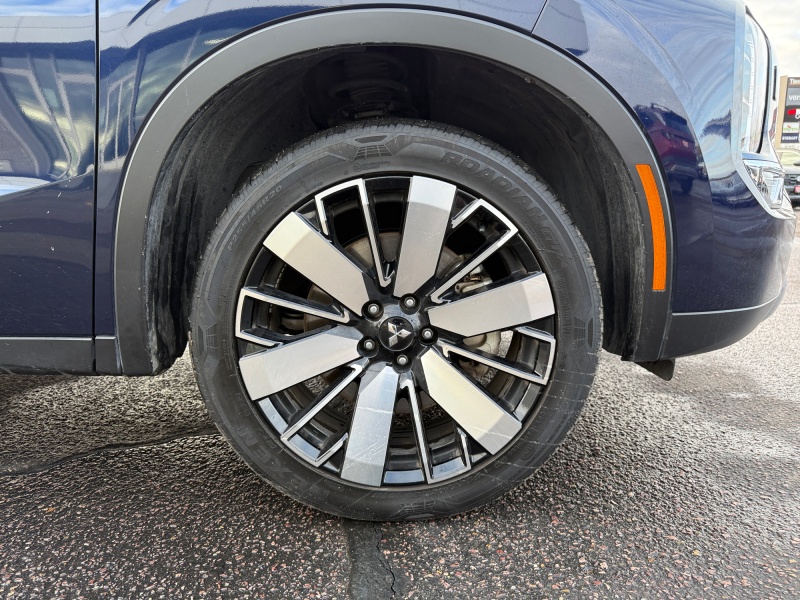 2025 Mitsubishi Outlander