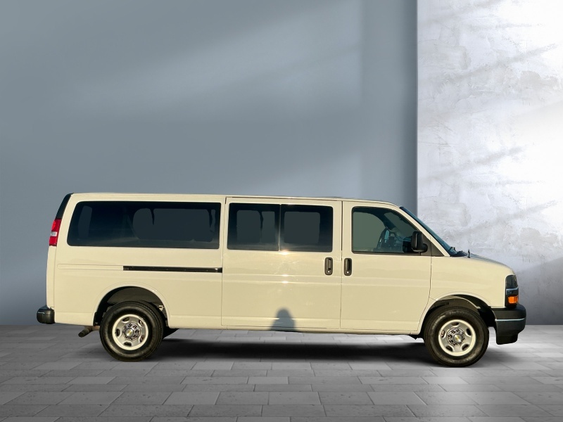 2024 Chevrolet Express Passenger