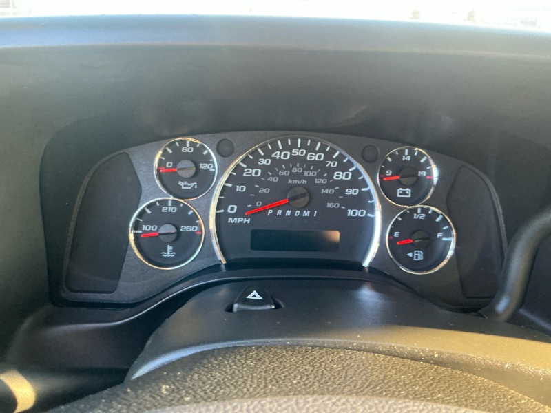 2024 Chevrolet Express Passenger