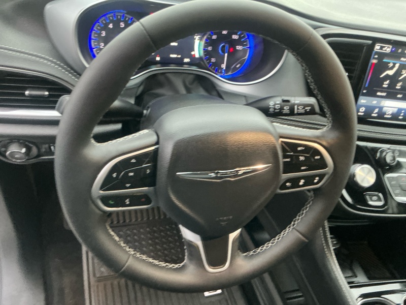2026 Chrysler Pacifica