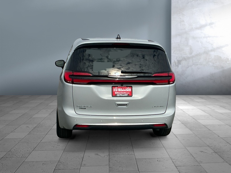 2026 Chrysler Pacifica