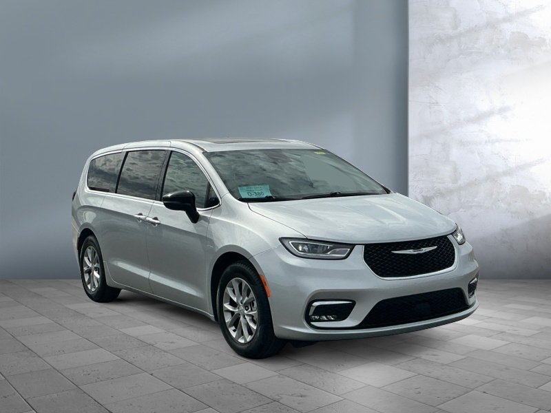 2026 Chrysler Pacifica