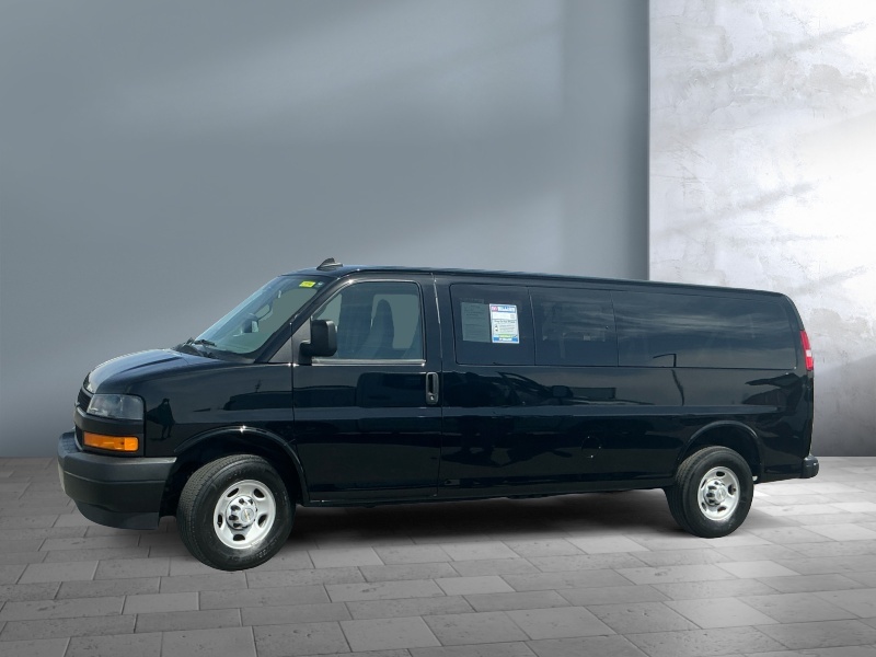 2025 Chevrolet Express Passenger