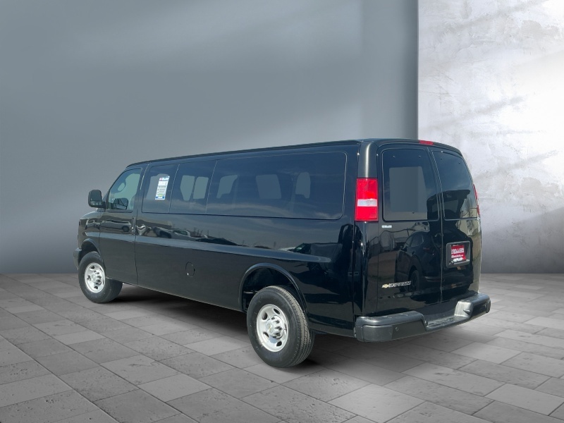2025 Chevrolet Express Passenger