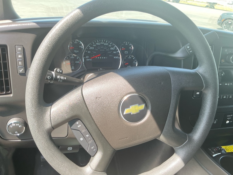 2025 Chevrolet Express Passenger