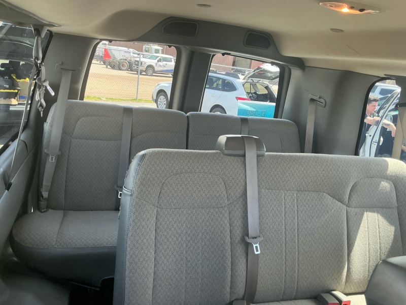 2025 Chevrolet Express Passenger