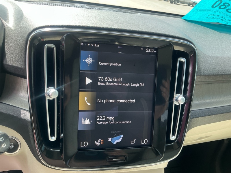 2022 Volvo XC40