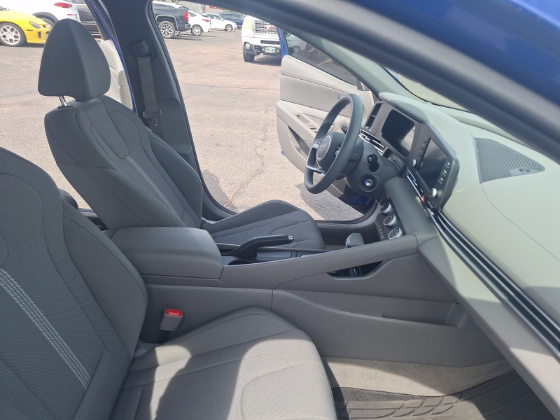 2025 Hyundai Elantra