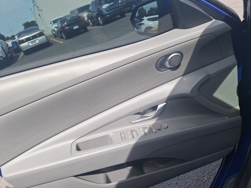 2025 Hyundai Elantra