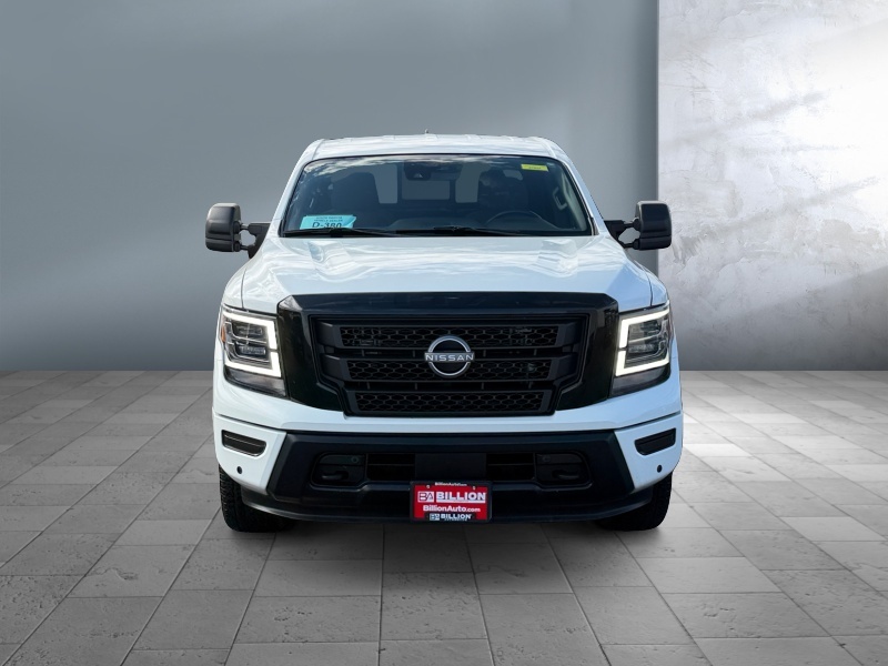 2023 Nissan Titan