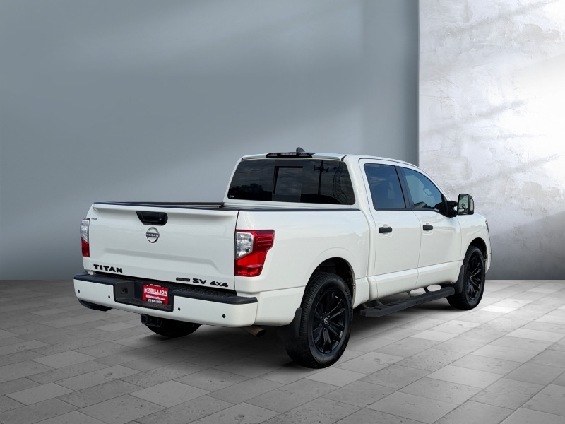 2023 Nissan Titan