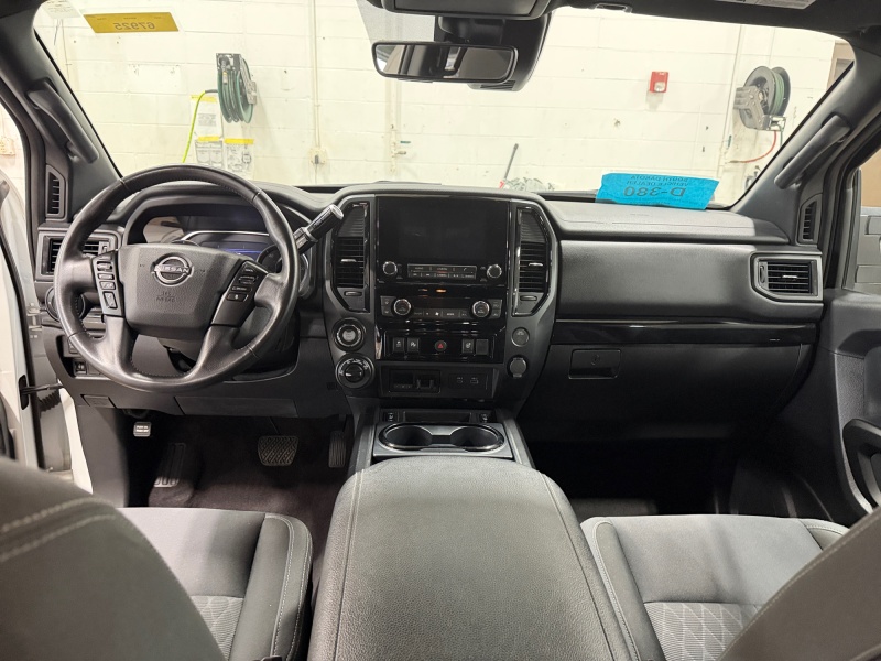 2023 Nissan Titan
