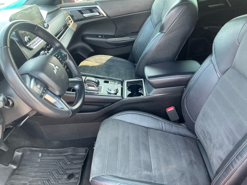 2023 Mitsubishi Outlander