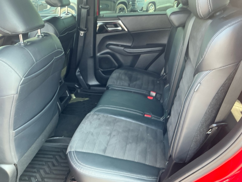2023 Mitsubishi Outlander